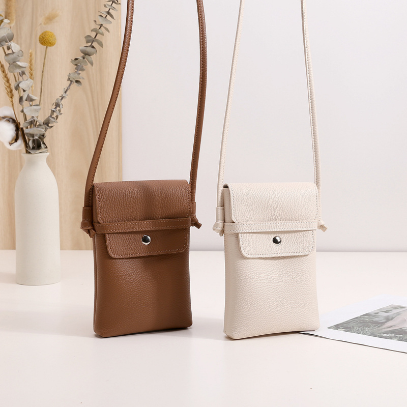 Women Bags And Purses - ミニクロスボディフォンバッグ レディース 2026年 最新トレンド 縦型小型ショルダーバッグ ソフトレザー