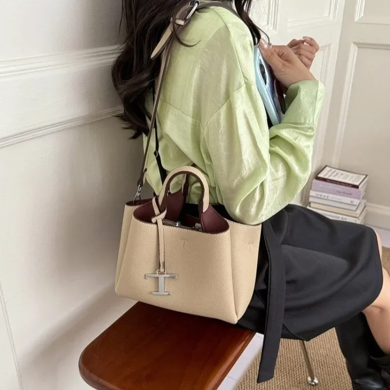 プレミアムレディーストートバッグ、ファッショナブルなレザーク - Women'S Bags Jacquemus のレビューと価格