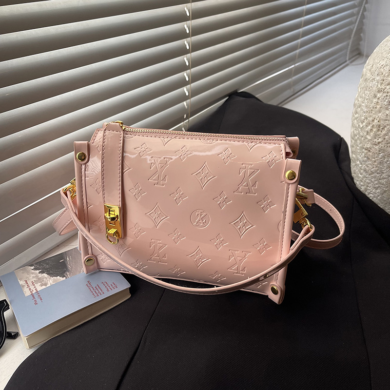 クラシックデザインコレクション2026新作高級漆塗りレザーボ - Women'S Bags New Collection のレビューと価格