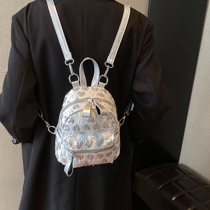 女性のための愛の刺embroideryが付いたミニバックパッ - Mini Backpack Women のレビューと価格