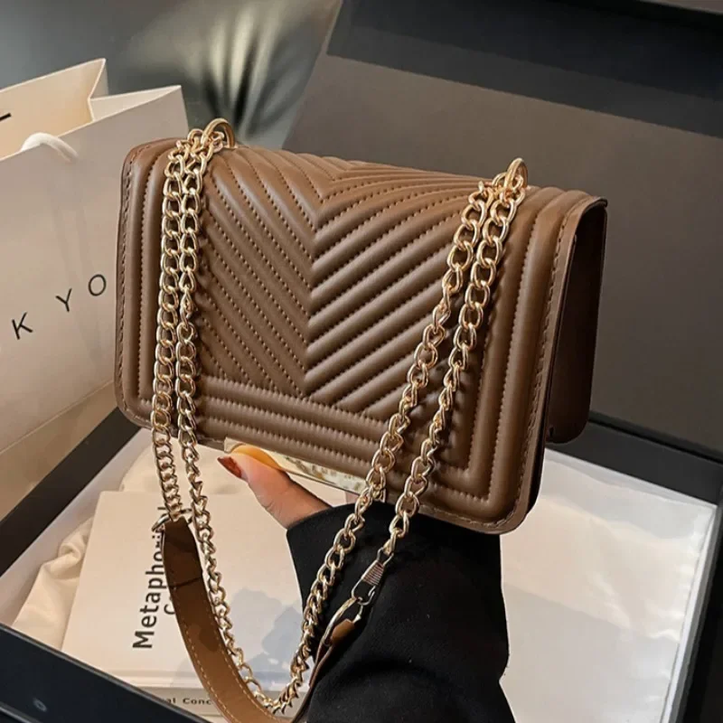 ファッション小さなハンドバッグ女性のための 2024 トレン - Women'S Bags Jacquemus のレビューと価格