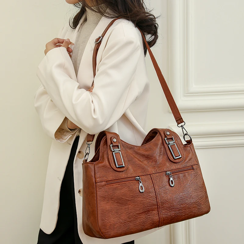 2024年 女性用 高級レザーショルダーバッグ トップハンド - Women'S Bags Jacquemus のレビューと価格