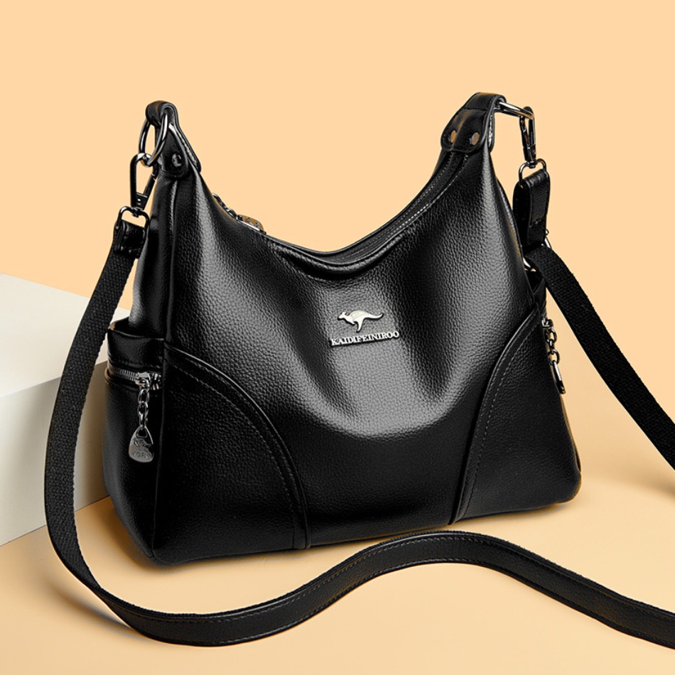 女性用の豪華な革製ハンドバッグ,単色,ショルダーストラップ付 - Women'S Bags Jacquemus のレビューと価格