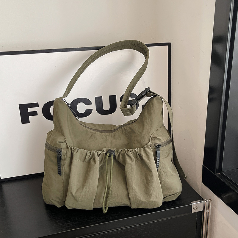 新しいクロスボディバッグ女性ファッションしわマルチポケット巾 - Women Bags Coach のレビューと価格
